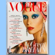 Buy Vogue Magazine - 2017 December